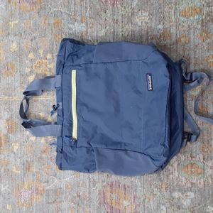 Ultralight Black Hole Tote Pack 27L